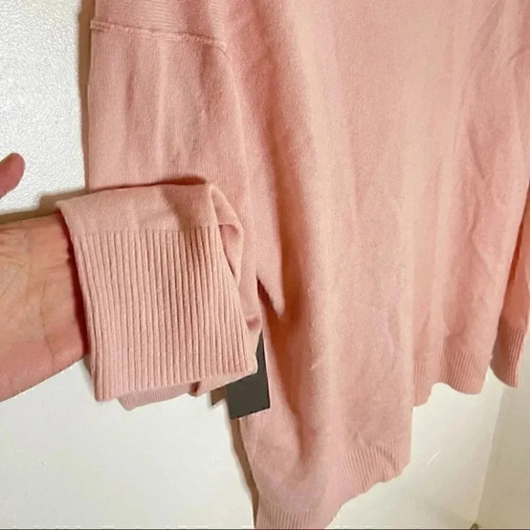 NWT Nordstrom Cashmere Pink Lotus V-Neck Sweater - Picture 4 of 9